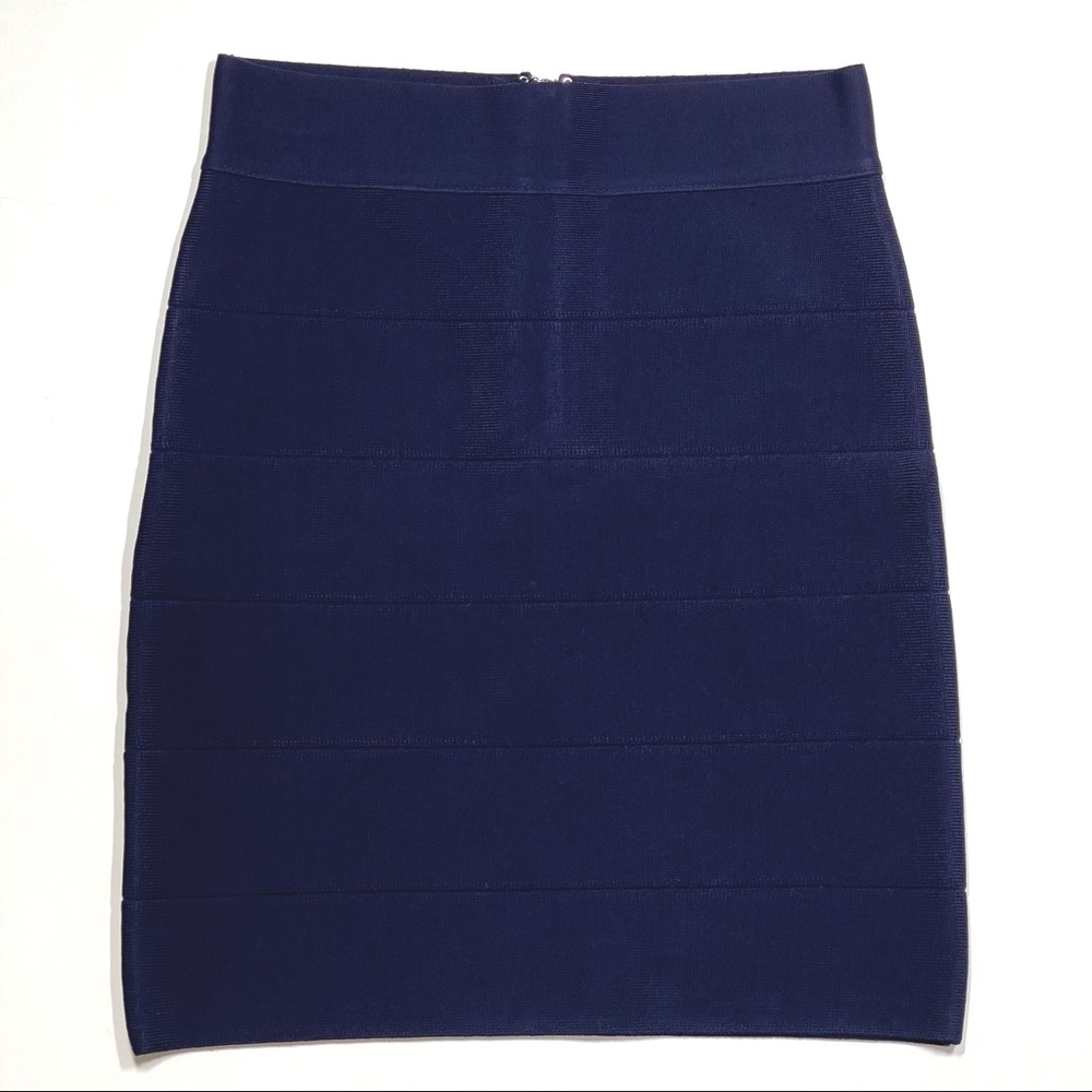 BEBE BODYCON Skirt in Navy